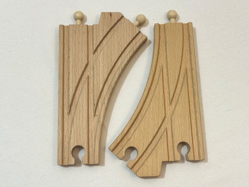 Brio wooden curved - curved, switch