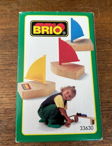 33630 brio wooden train - wooden,