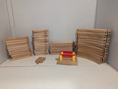 Thomas wooden railway brio - railway,
