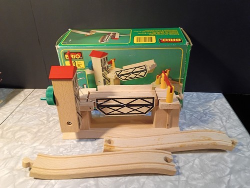 Brio wooden train - wooden,