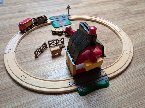 Brio world farm railway set - brio,
