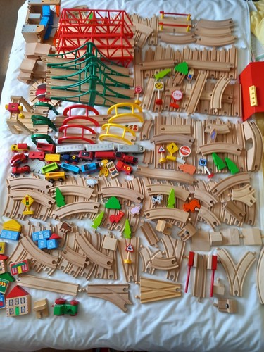 Large wooden train - wooden, 235
